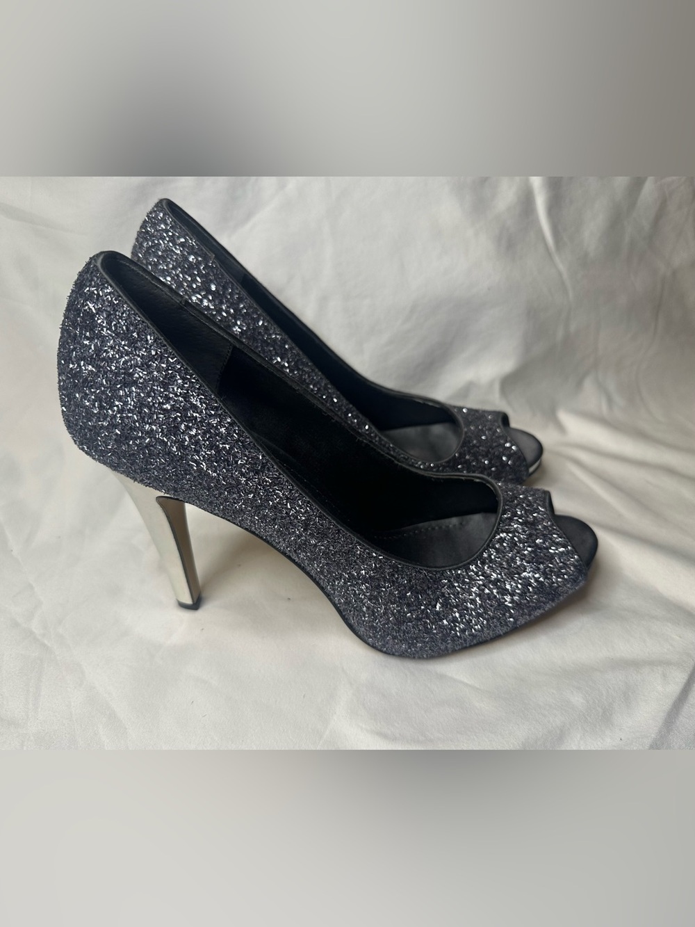 Nine West Silver Glitter Peep-Toe Heels with Metallic Heel